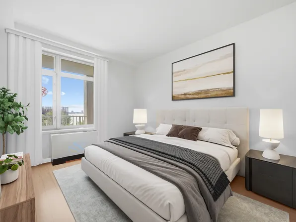 40-28 College Point Boulevard image 22 of 25