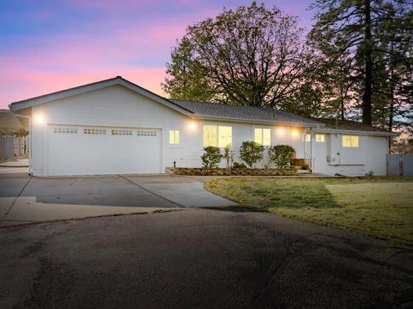 2451 Ridge Rd, Grass Valley, CA 95945