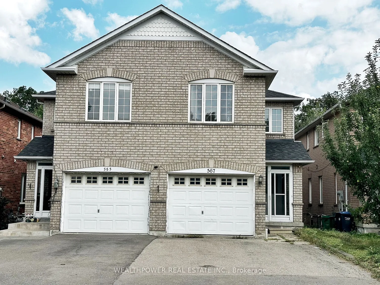 4 bed, $3,850 — Photo 1