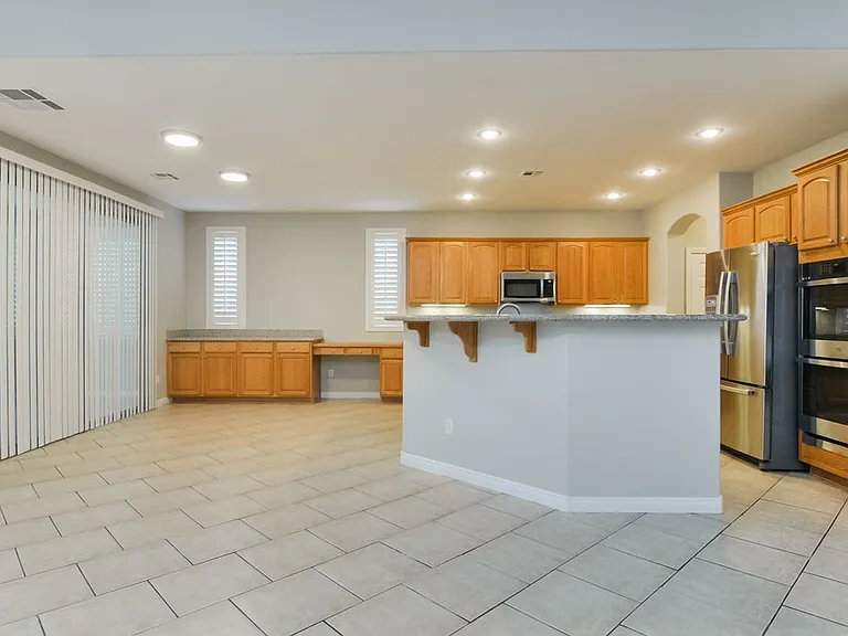 868 Bussora Rose Dr — Photo 7