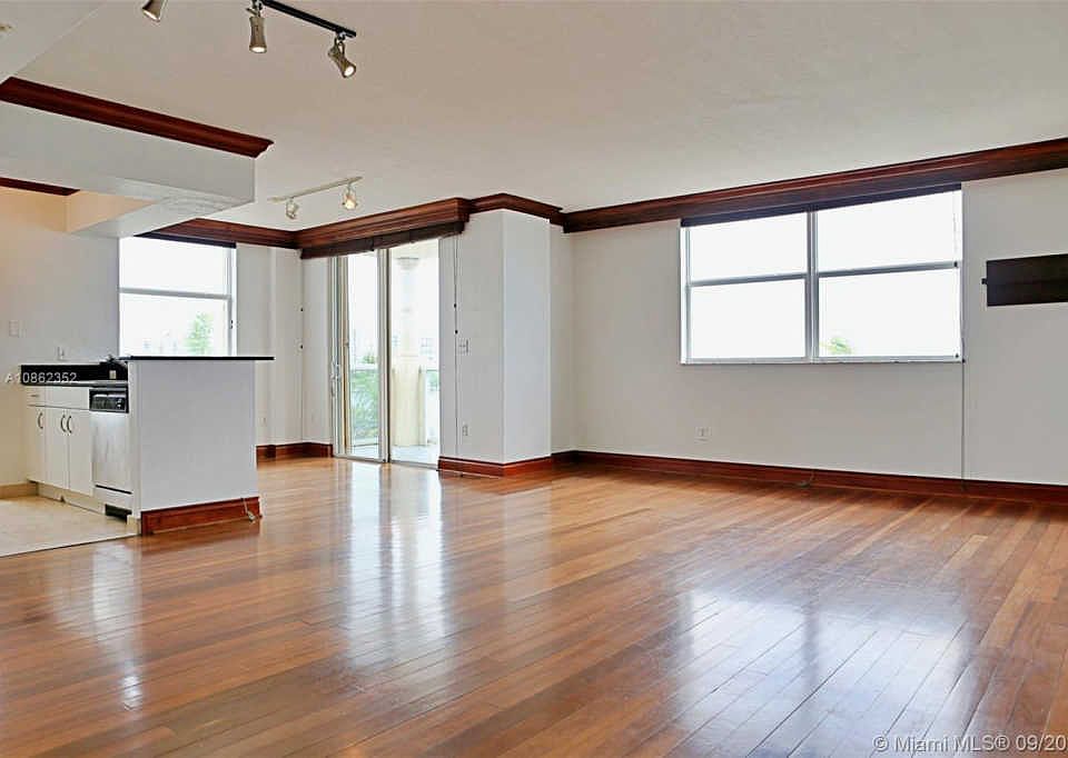 1st image of 1625 Kennedy Cswy APT 607A
