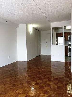 Rented by Prime Realty | media 20