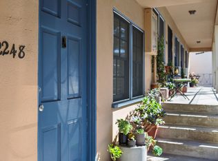 2238 N Gower St, Los Angeles, CA 90068