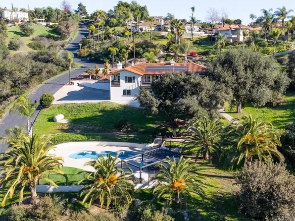 2230 Calle Dos Lomas, Fallbrook, CA 92028