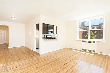 Rented by Living New York