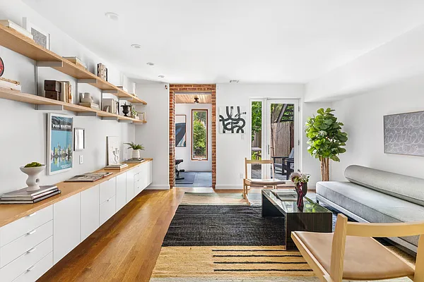 Sold by Compass | media 28