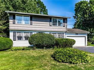 113 Meadow River Dr, Liverpool, NY 13090