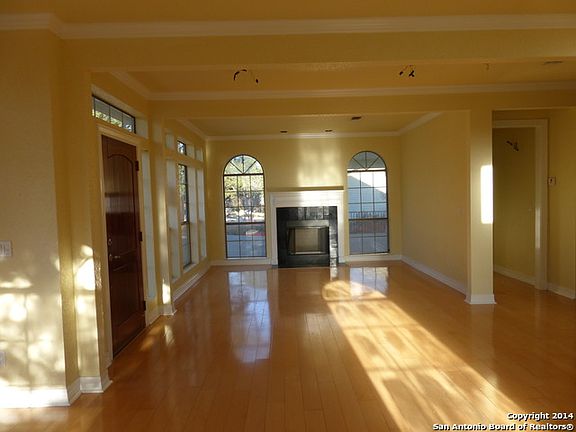 3rd image of 246 Rosewood Dr