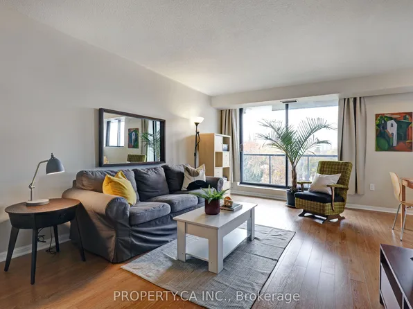 757 Victoria Park Ave #603, Toronto, ON M4C 5N8