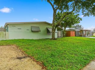 5711 SW 37th Ct, Davie, FL 33314