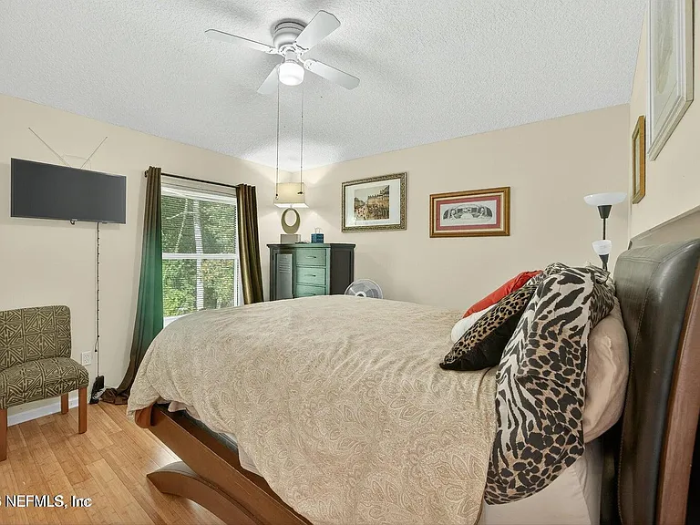 601 Reflection Cove Rd — Photo 17