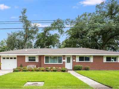 813 Clayton Dr, Norco, LA, 70079