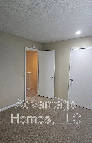 10832 Haskins St — Photo 14