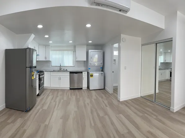 1813 11th St APT 2, Manhattan Beach, CA 90266