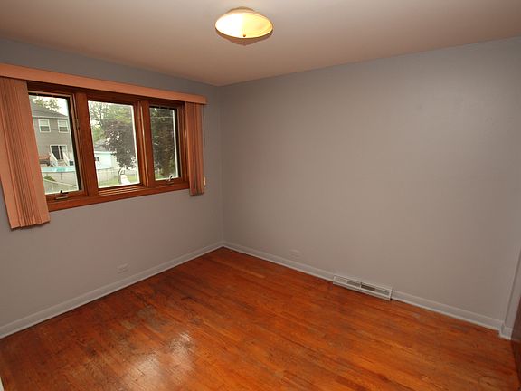 5th image of 5201 Avery Pl