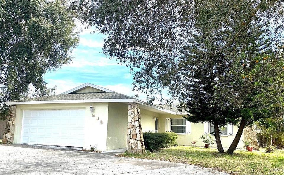 1st image of 405 Tangerine Dr