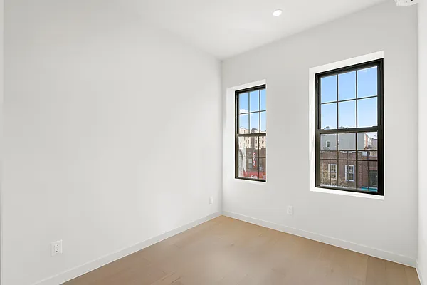 Rented by Camelot Realty Group | media 7