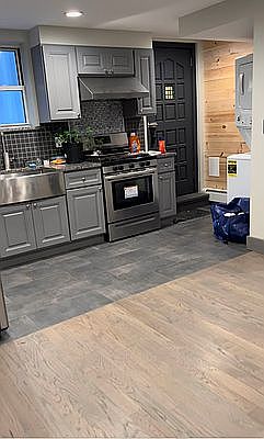 2nd image of 3605 33rd St #1