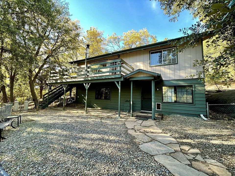 1st image of 52122 Acorn Ln