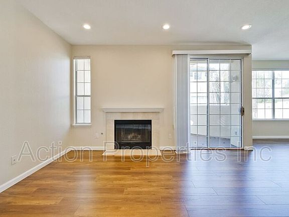 5th image of 4173 El Camino Real APT 31