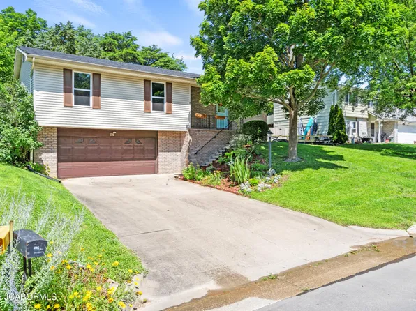 116 Arden Dr, Jefferson City, MO 65109