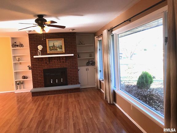 5th image of 1309 E Meadowbrook Ln