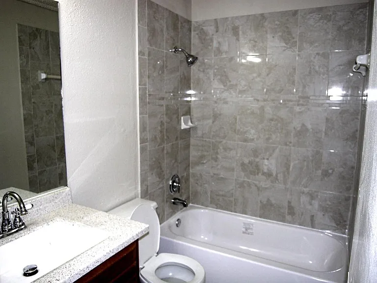 21513 Coyote Trl #B — Photo 7