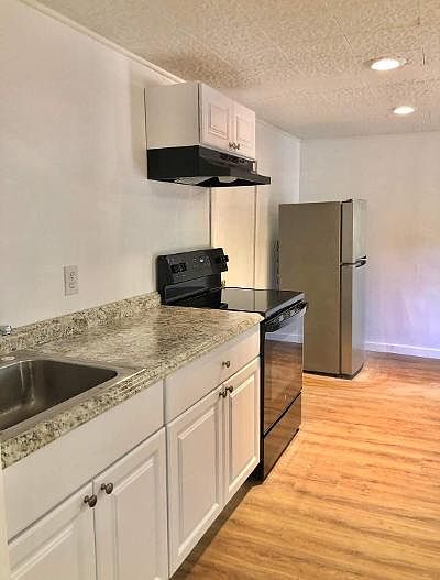 1st image of 9864 Stearns Ave
