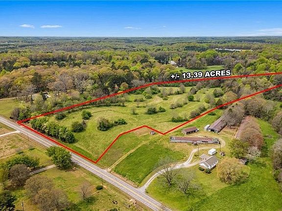 3rd image of 5061 Jefferson Road
