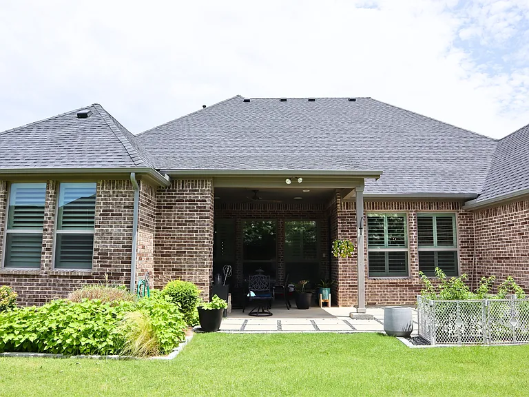 880 Saint Peter Ln — Photo 19