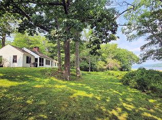 709 N Main St, Winterport, ME 04496