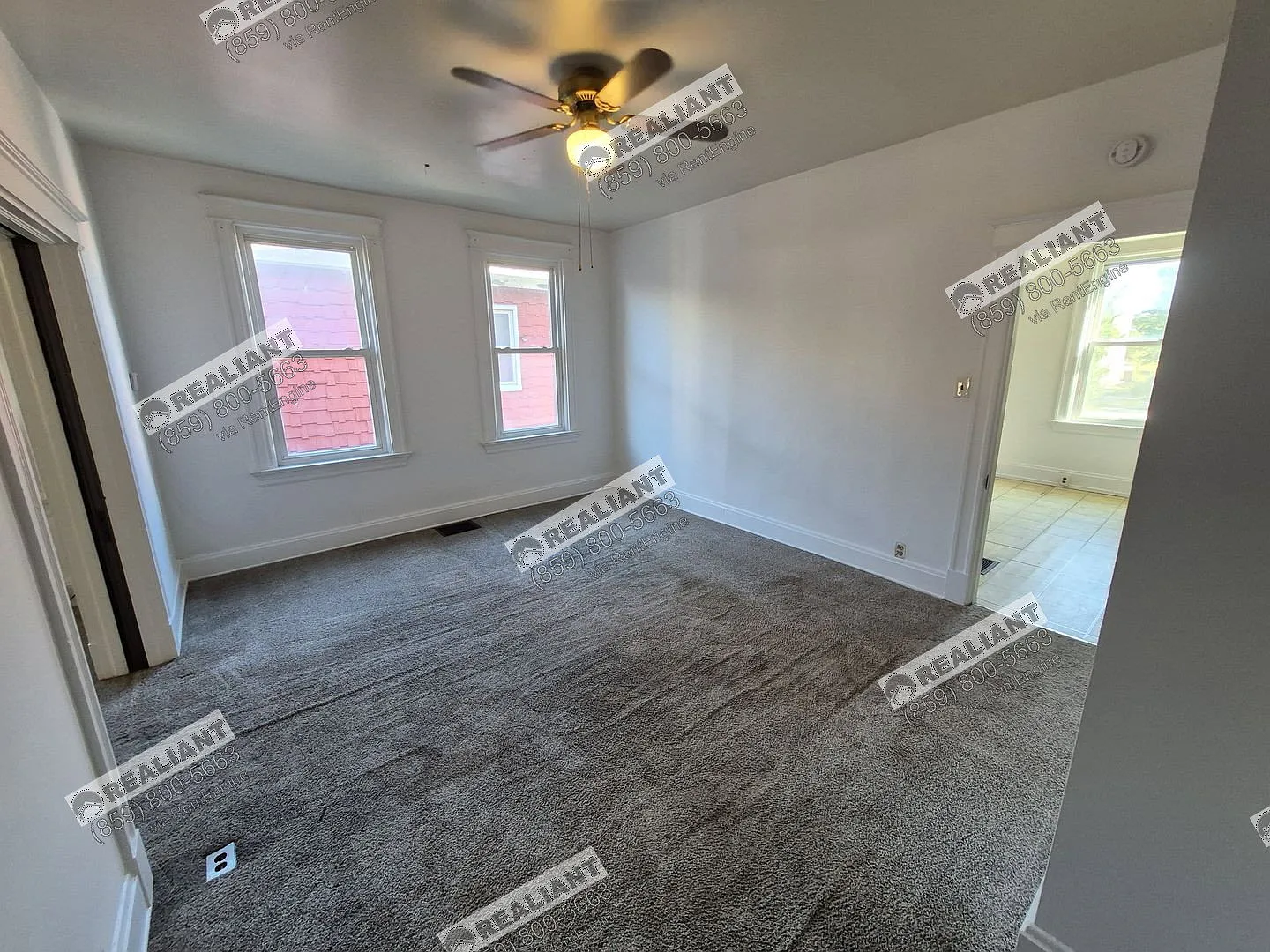 1 bed, 1.0 bath, $995 — Photo 3