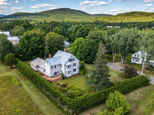 18 School Street, Kingfield, ME 04947