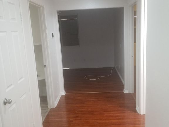 4th image of 14634 Woodworth Way