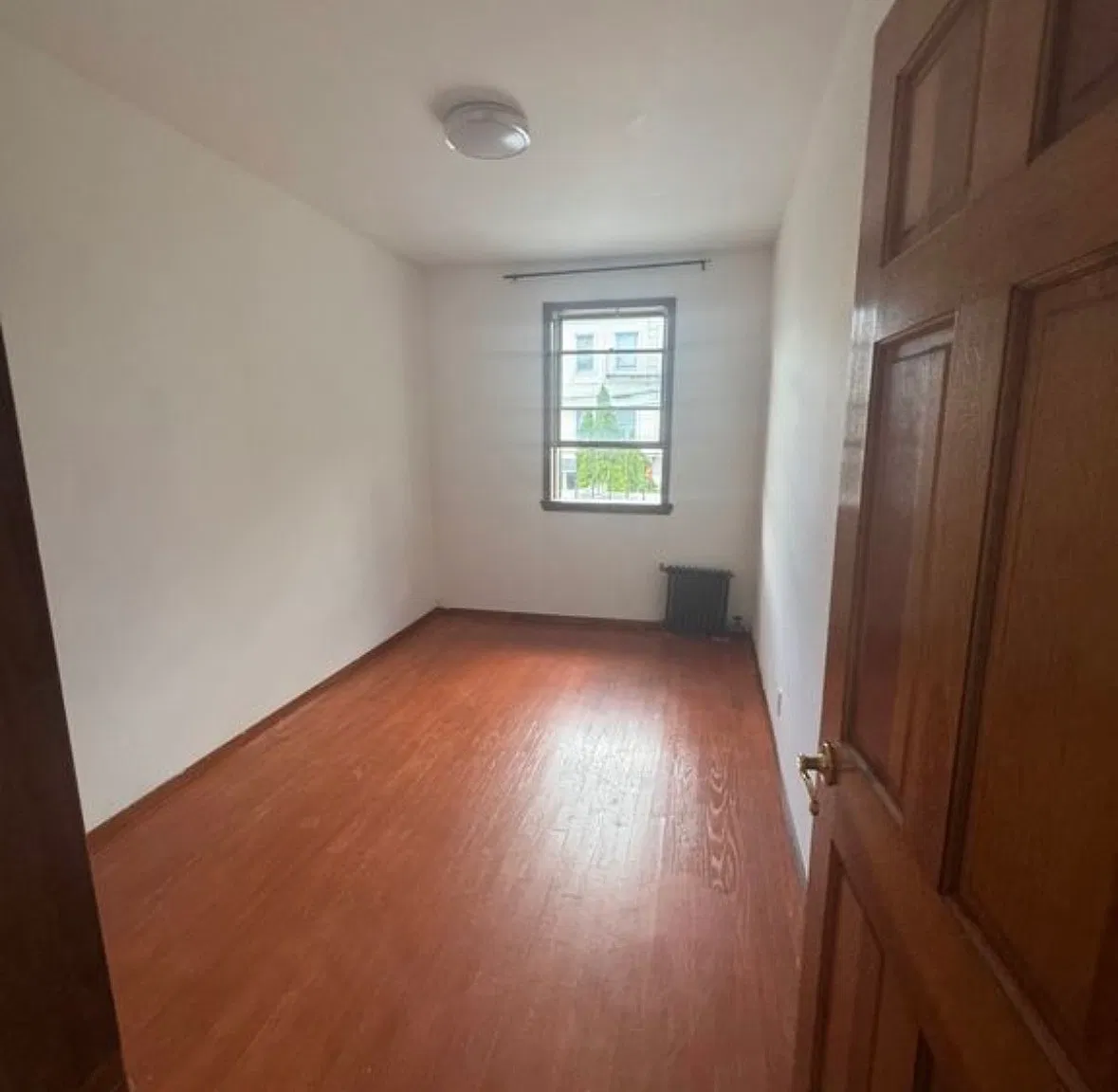2 bed, $2,400 — Photo 1