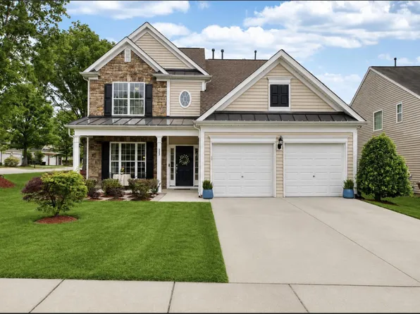 203 Oswego Ct, Morrisville, NC 27560