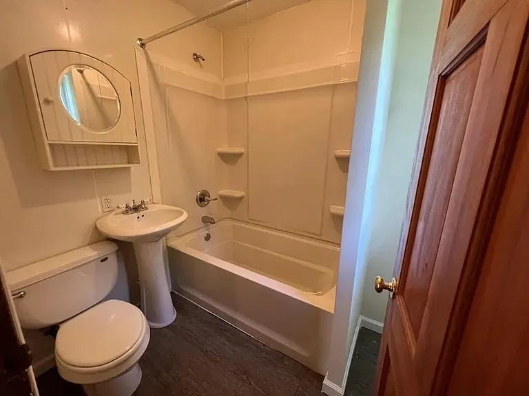 808 Grand Ave — Photo 24
