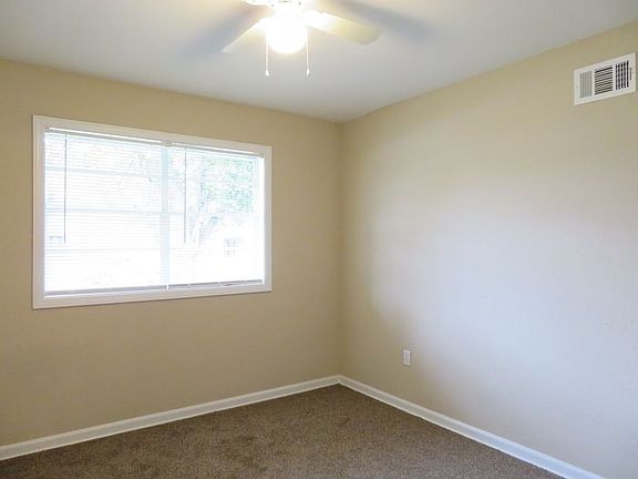 4th image of 4522 White Fox St