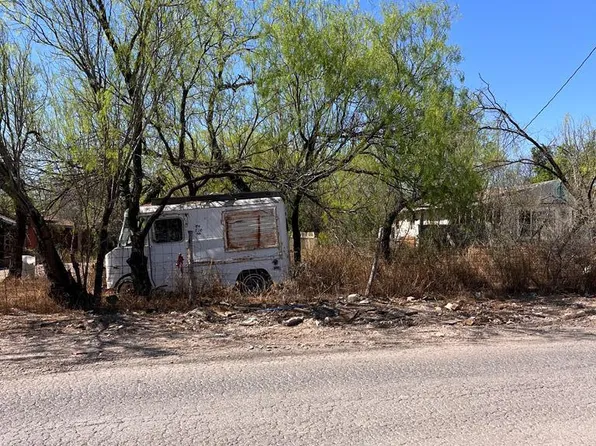 3145 Herradura Rd, Eagle Pass, TX 78852