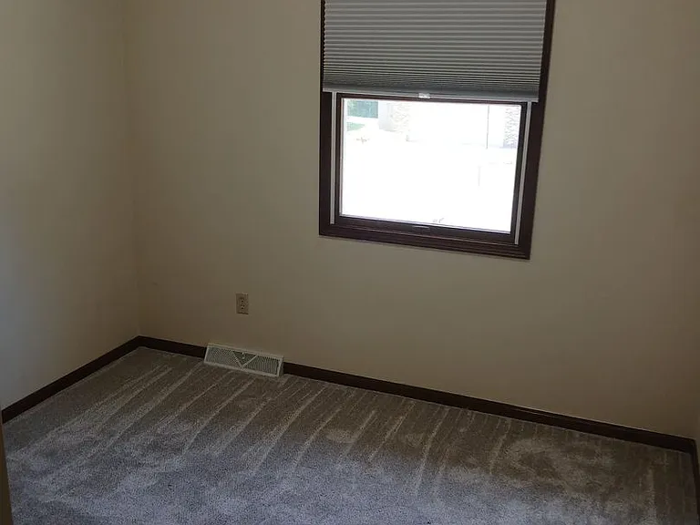 5530 S Brooks Dr — Photo 7