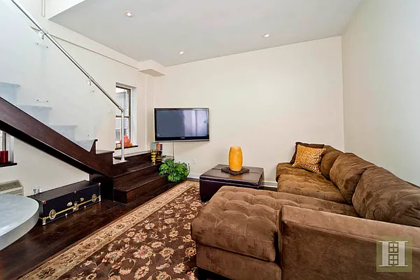 Sold by Halstead Real Estate | media 10