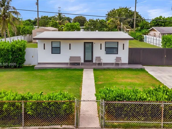 10420 SW 182nd St, Miami, FL 33157