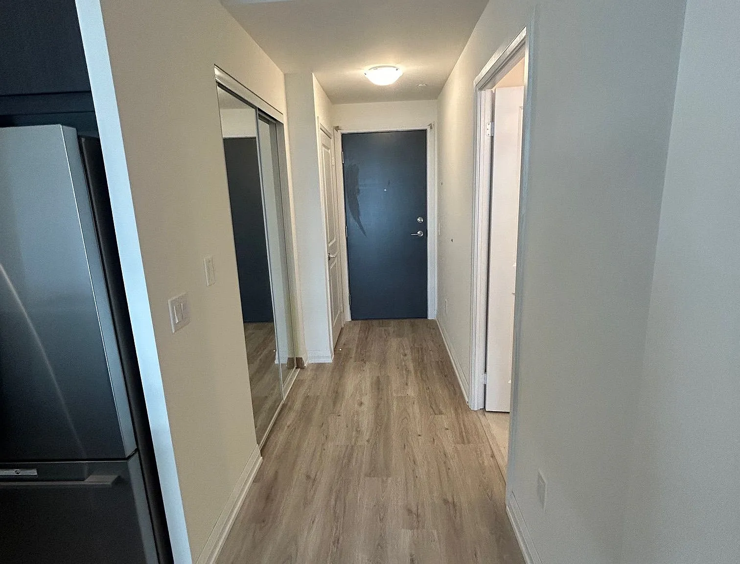 2 bed, $2,450 — Photo 2