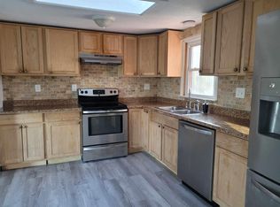 20 Skylark Ave #1, Plymouth, MA 02360