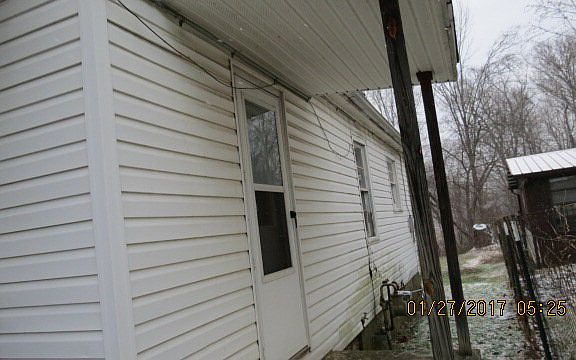 4th image of 5621 Stewart St
