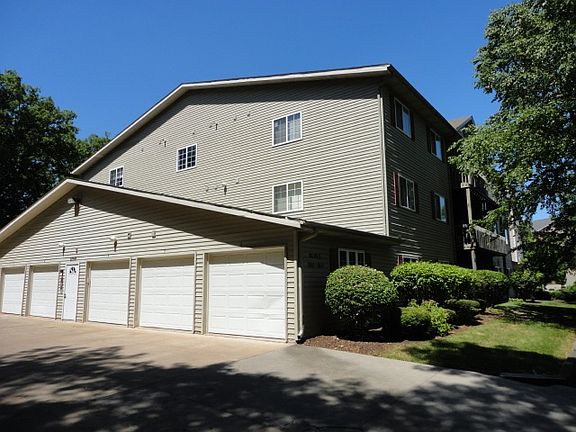 2nd image of 3816 Creek Hill Dr