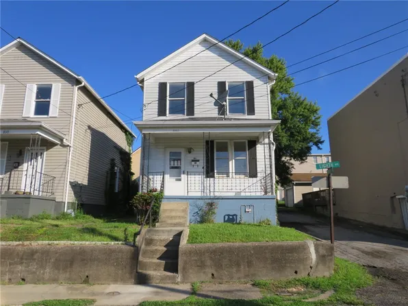 861 8th Ave, Brackenridge, PA 15014