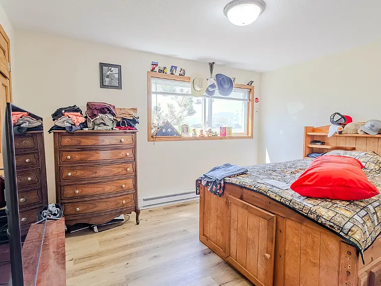 2406 Hill Ave #2 — Photo 7