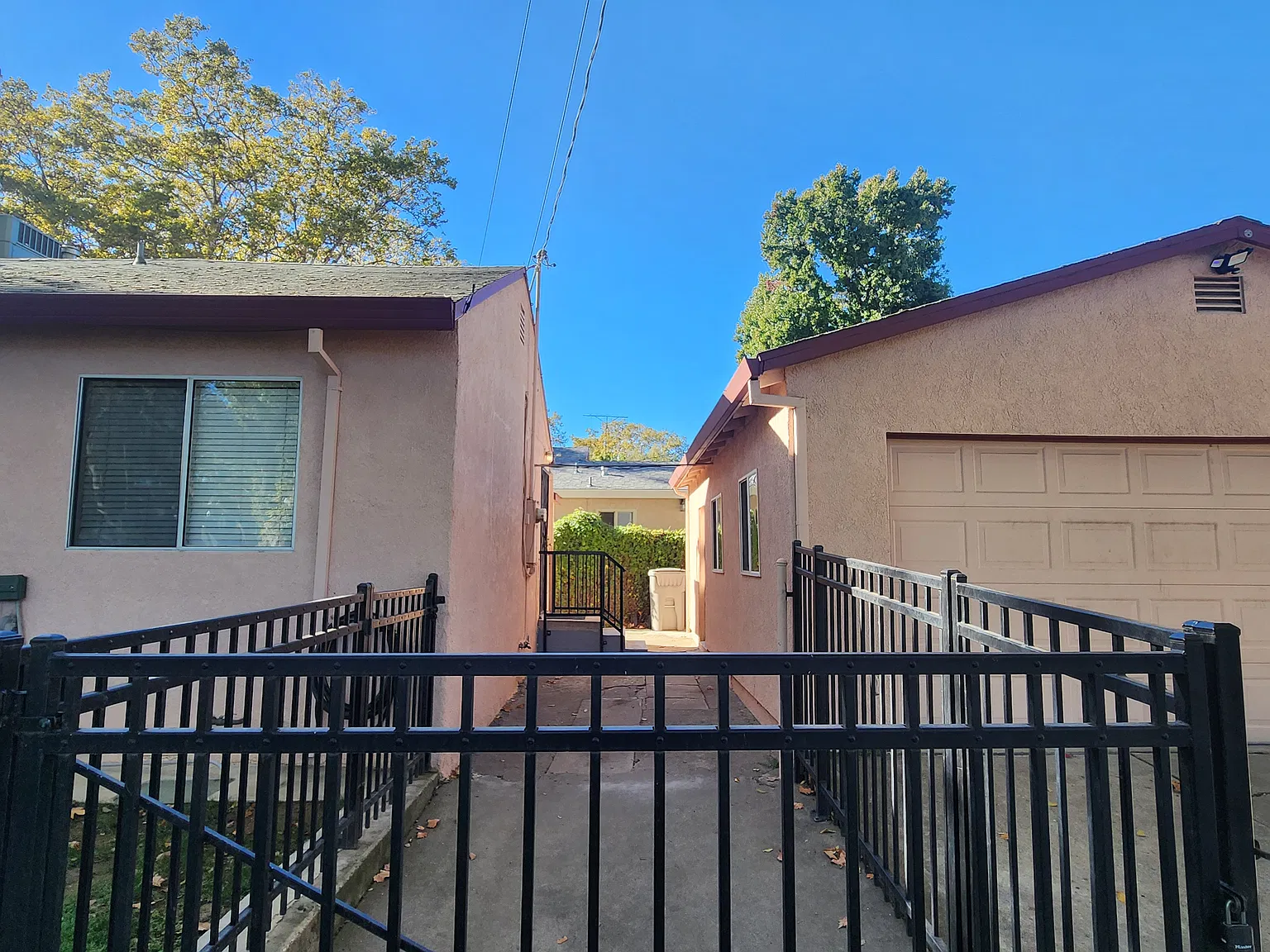 2 bed, 760 sqft, $2,300 — Photo 4