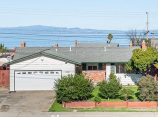 1140 Bay View Farm Rd, Pinole, CA 94564